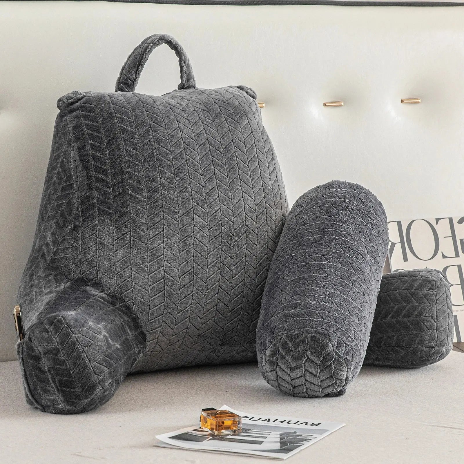 Calmly XXL Reading & Lounge Pillow Calmly